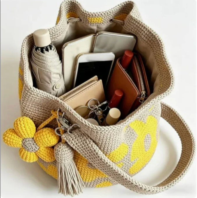 The Deshawn Threads Bag